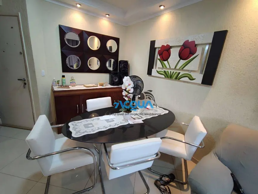 Foto 3 de Apartamento com 2 quartos à venda, 70m2 em Guaruja - SP