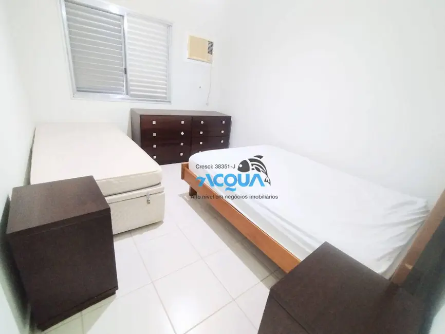 Foto 4 de Apartamento com 3 quartos à venda, 80m2 em Guaruja - SP