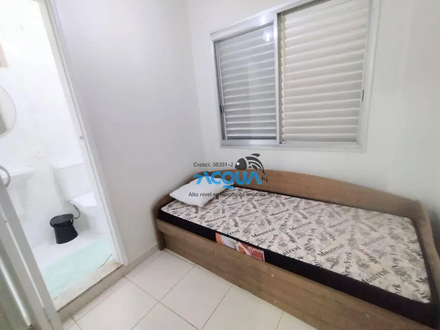 Foto 6 de Apartamento com 3 quartos à venda, 80m2 em Guaruja - SP