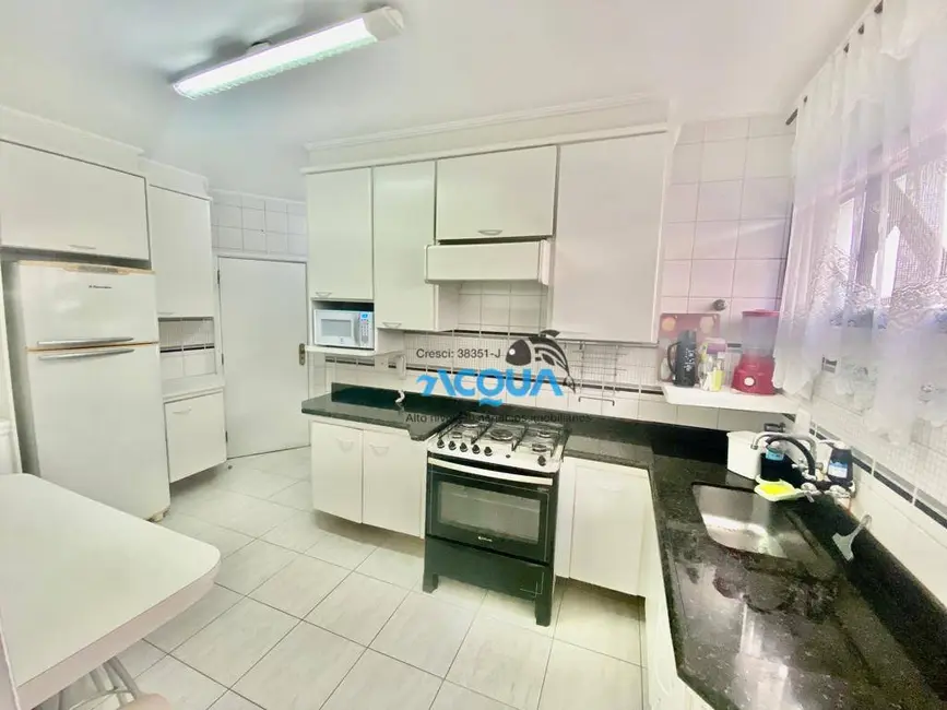 Foto 6 de Apartamento com 3 quartos à venda, 110m2 em Jardim Tejereba, Guaruja - SP
