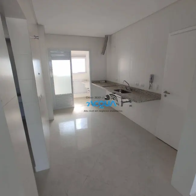 Apartamento com 3 quartos à venda, 150m2 em Guaruja - SP - imagem 4 Foto 4 de Apartamento com 3 quartos à venda, 150m2 em Guaruja - SP