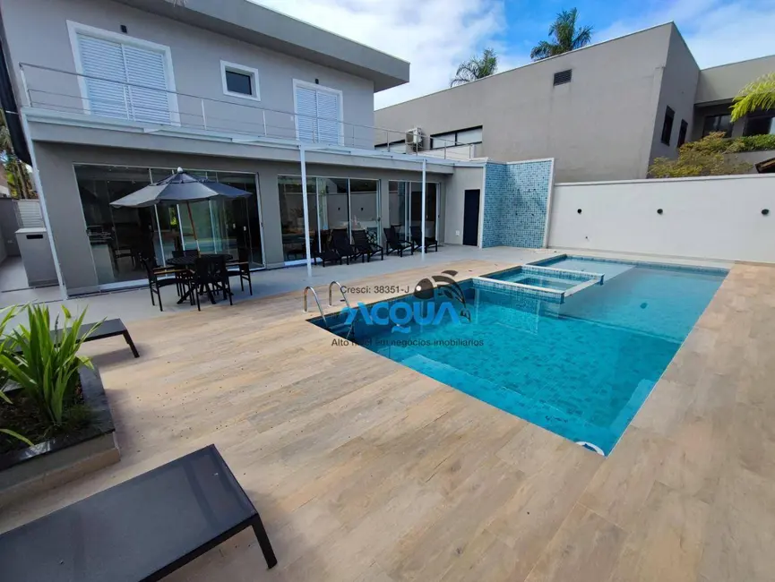 Casa de Condomínio com 6 quartos à venda, 525m2 em Jardim Acapulco, Guaruja - SP - imagem 3 Foto 3 de Casa de Condomínio com 6 quartos à venda, 525m2 em Jardim Acapulco, Guaruja - SP