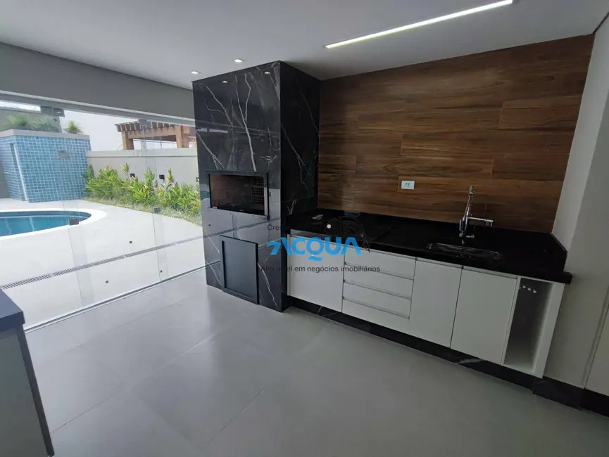 Casa de Condomínio com 4 quartos à venda, 525m2 em Jardim Acapulco, Guaruja - SP - imagem 8 Foto 8 de Casa de Condomínio com 4 quartos à venda, 525m2 em Jardim Acapulco, Guaruja - SP