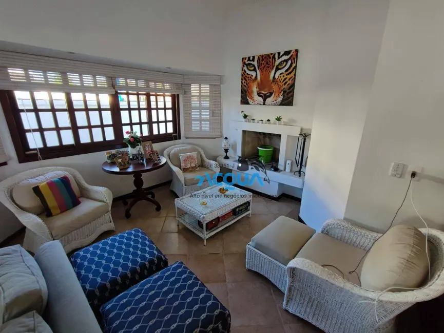 Foto 3 de Casa de Condomínio com 4 quartos à venda em Jardim Acapulco, Guaruja - SP