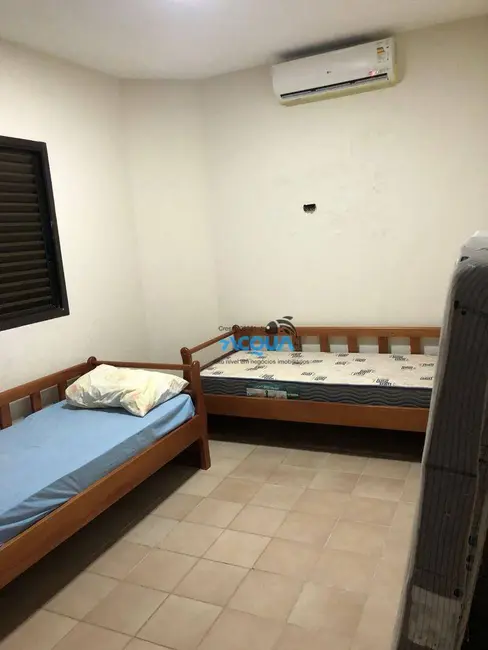 Apartamento com 3 quartos à venda, 82m2 em Enseada, Guaruja - SP - imagem 4 Foto 4 de Apartamento com 3 quartos à venda, 82m2 em Enseada, Guaruja - SP