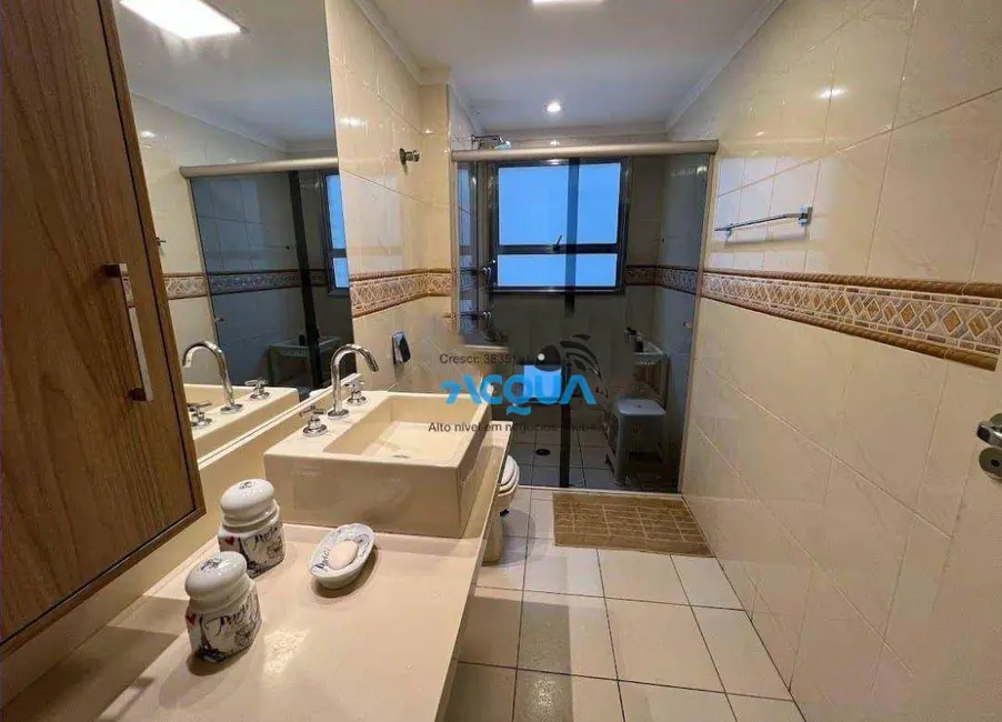 Foto 7 de Apartamento com 3 quartos à venda, 85m2 em Guaruja - SP