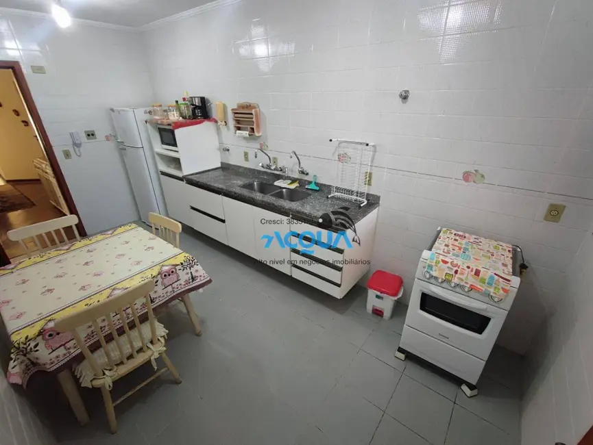 Foto 7 de Apartamento com 3 quartos à venda, 110m2 em Guaruja - SP