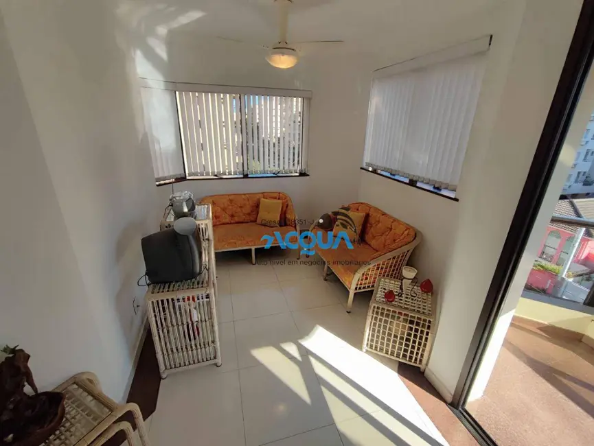 Foto 3 de Apartamento com 3 quartos à venda, 110m2 em Guaruja - SP