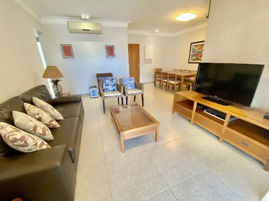 Foto 1 de Apartamento com 3 quartos para alugar, 118m2 em Guaruja - SP