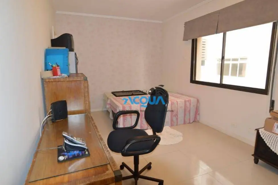 Apartamento com 3 quartos à venda, 190m2 em Pitangueiras, Guaruja - SP - imagem 9 Foto 9 de Apartamento com 3 quartos à venda, 190m2 em Pitangueiras, Guaruja - SP