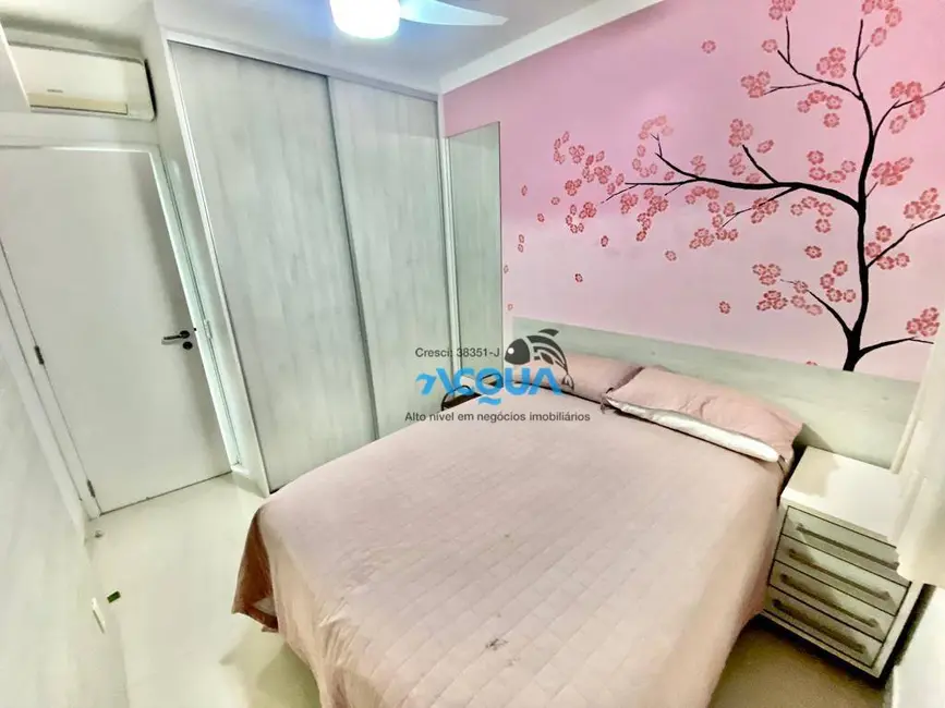 Foto 7 de Apartamento com 3 quartos à venda, 134m2 em Vila Luis Antônio, Guaruja - SP