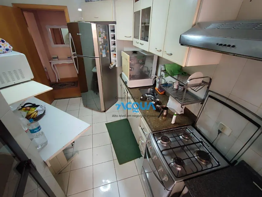 Apartamento com 3 quartos à venda, 102m2 em Jardim Tejereba, Guaruja - SP - imagem 7 Foto 7 de Apartamento com 3 quartos à venda, 102m2 em Jardim Tejereba, Guaruja - SP