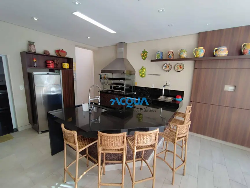 Sobrado com 7 quartos à venda, 429m2 em Guaruja - SP - imagem 7 Foto 7 de Sobrado com 7 quartos à venda, 429m2 em Guaruja - SP