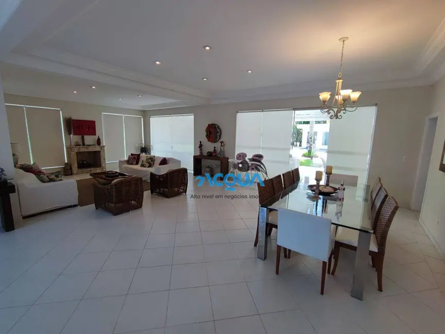 Casa de Condomínio com 6 quartos à venda, 1000m2 em Jardim Acapulco, Guaruja - SP - imagem 5 Foto 5 de Casa de Condomínio com 6 quartos à venda, 1000m2 em Jardim Acapulco, Guaruja - SP