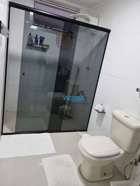 Foto 9 de Apartamento com 2 quartos à venda, 70m2 em Guaruja - SP