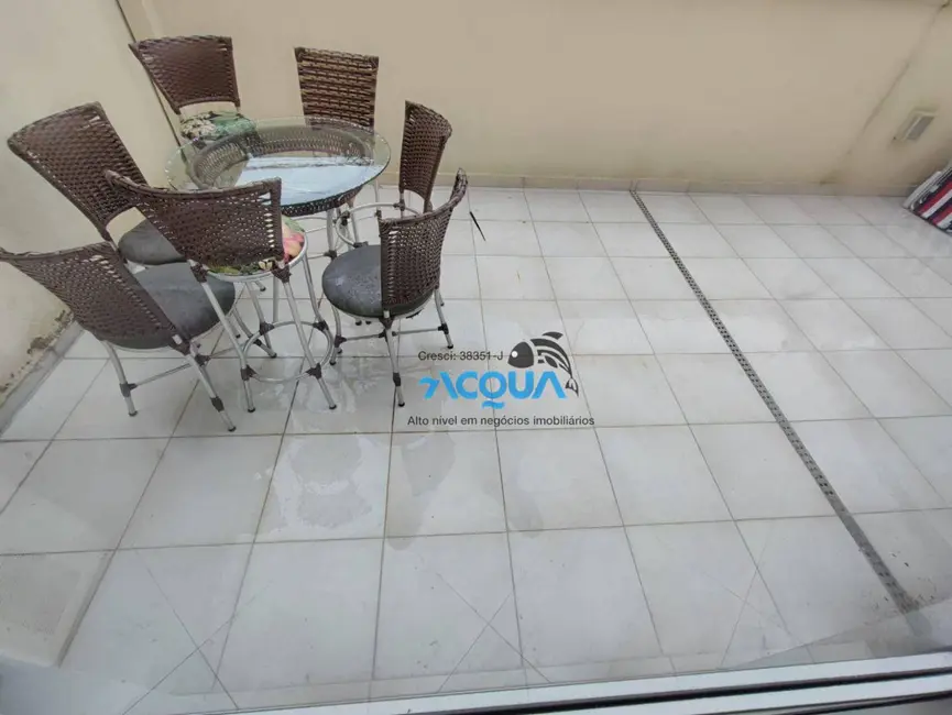 Sobrado com 5 quartos à venda, 170m2 em Guaruja - SP - imagem 7 Foto 7 de Sobrado com 5 quartos à venda, 170m2 em Guaruja - SP