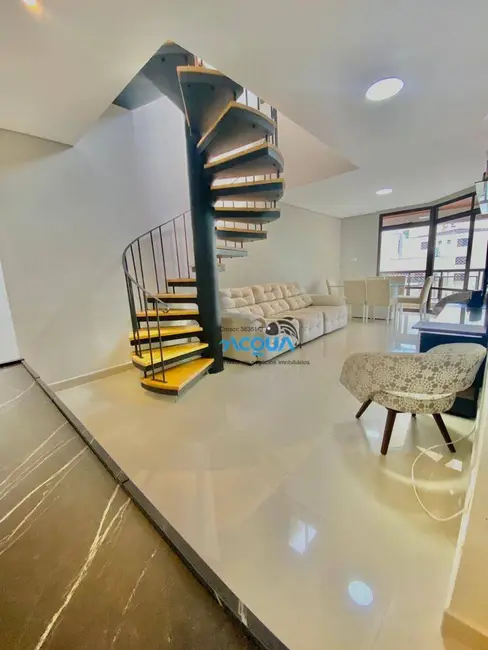 Foto 5 de Cobertura com 3 quartos à venda, 198m2 em Barra Funda, Guaruja - SP