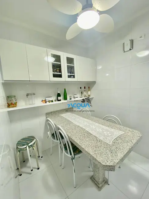 Foto 4 de Apartamento com 4 quartos à venda, 105m2 em Guaruja - SP