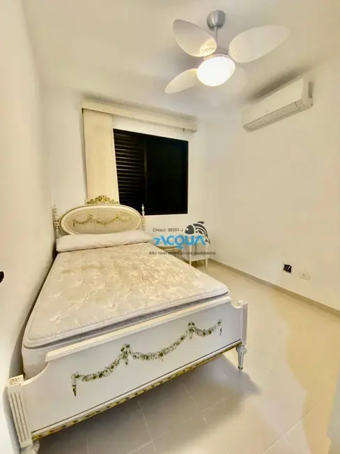 Foto 6 de Apartamento com 4 quartos à venda, 105m2 em Guaruja - SP