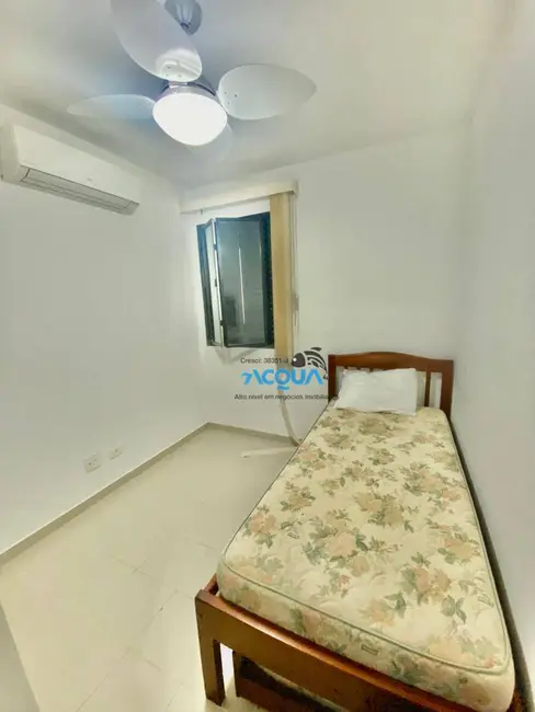 Foto 8 de Apartamento com 4 quartos à venda, 105m2 em Guaruja - SP