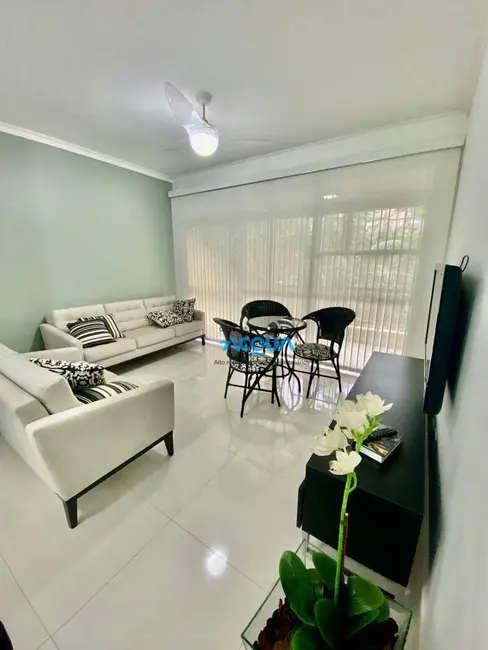 Foto 2 de Apartamento com 4 quartos à venda, 105m2 em Guaruja - SP