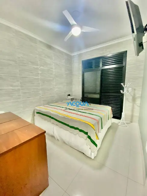 Foto 6 de Apartamento com 4 quartos à venda, 105m2 em Guaruja - SP