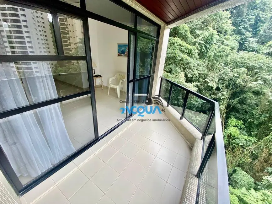 Foto 7 de Apartamento com 4 quartos à venda, 105m2 em Guaruja - SP