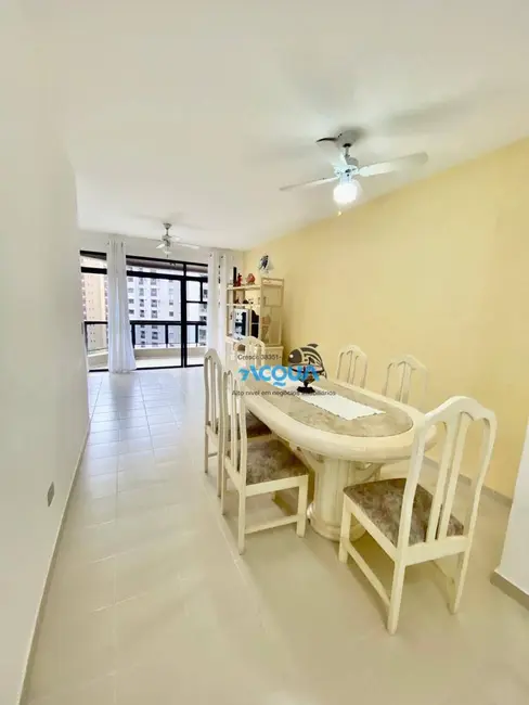 Foto 1 de Apartamento com 4 quartos à venda, 105m2 em Guaruja - SP