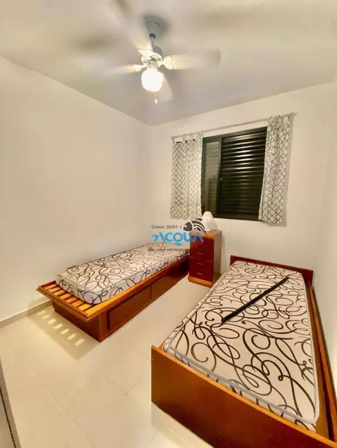 Foto 5 de Apartamento com 4 quartos à venda, 105m2 em Guaruja - SP