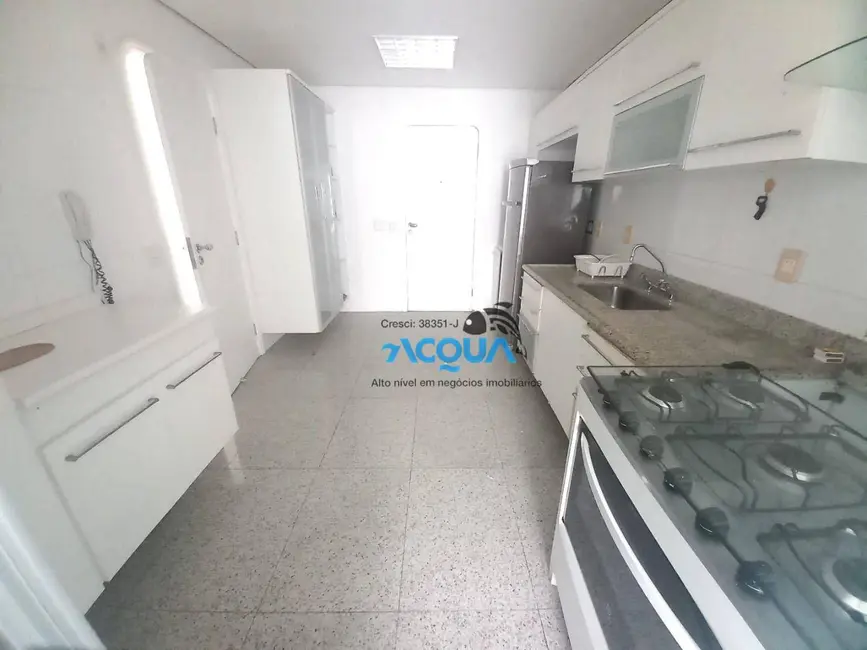 Foto 3 de Apartamento com 3 quartos à venda, 120m2 em Jardim Três Marias, Guaruja - SP
