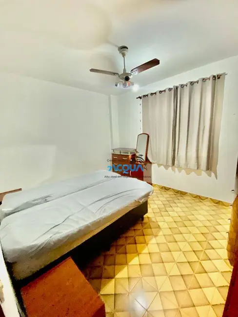 Foto 4 de Apartamento com 1 quarto à venda, 63m2 em Guaruja - SP