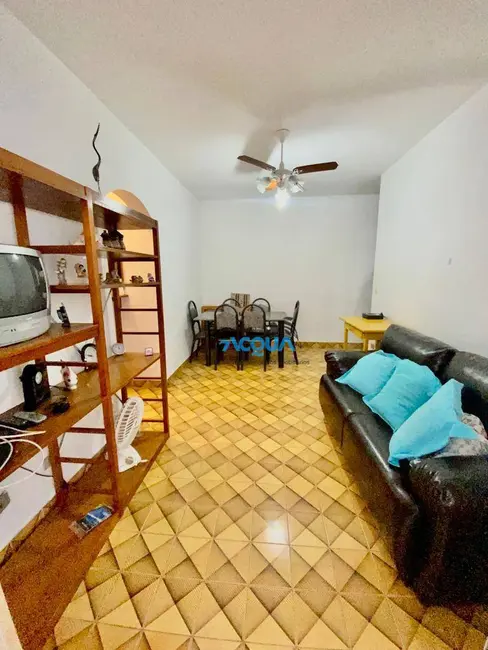 Foto 2 de Apartamento com 1 quarto à venda, 63m2 em Guaruja - SP