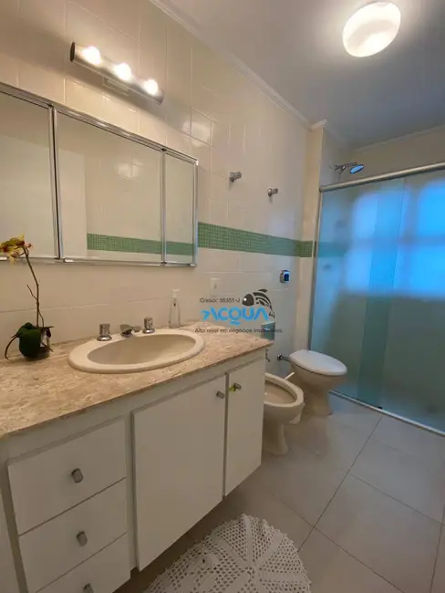 Foto 9 de Apartamento com 3 quartos à venda, 143m2 em Guaruja - SP