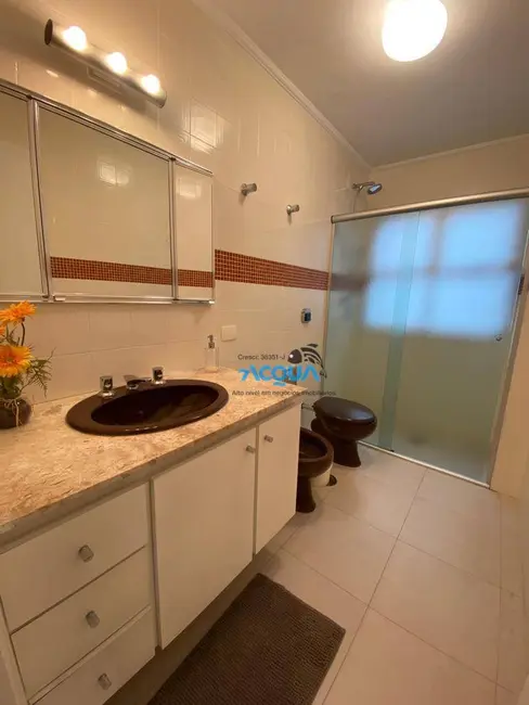 Foto 8 de Apartamento com 3 quartos à venda, 143m2 em Guaruja - SP