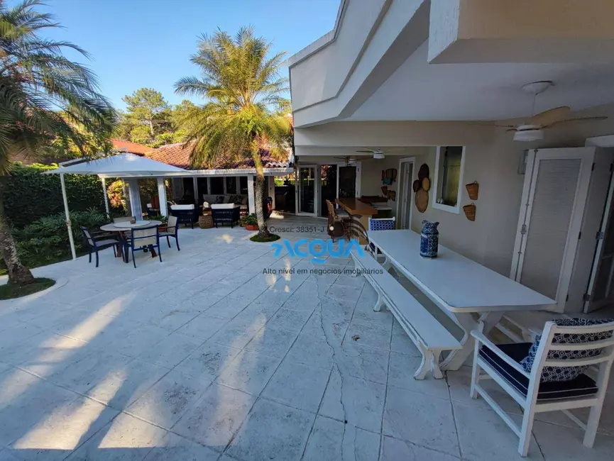 Casa de Condomínio com 9 quartos à venda, 2000m2 em Jardim Acapulco, Guaruja - SP - imagem 8 Foto 8 de Casa de Condomínio com 9 quartos à venda, 2000m2 em Jardim Acapulco, Guaruja - SP