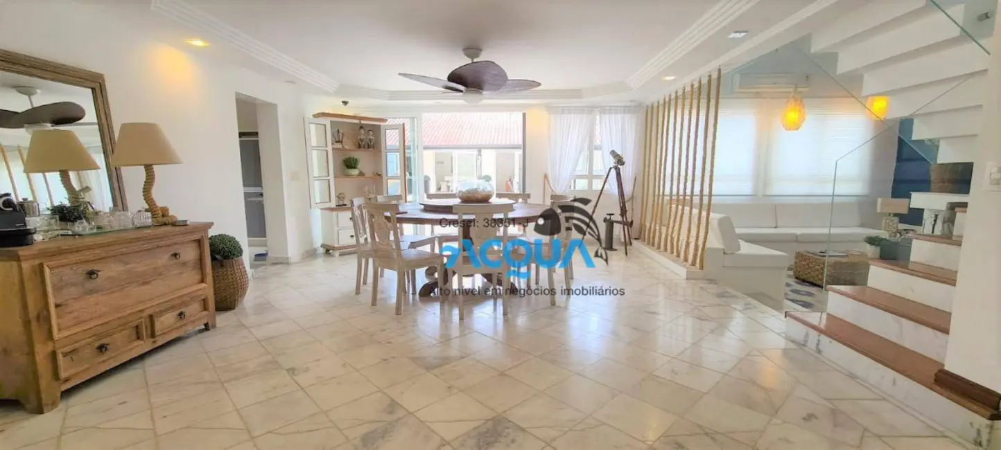 Sobrado com 4 quartos à venda, 580m2 em Jardim Acapulco, Guaruja - SP - imagem 8 Foto 8 de Sobrado com 4 quartos à venda, 580m2 em Jardim Acapulco, Guaruja - SP