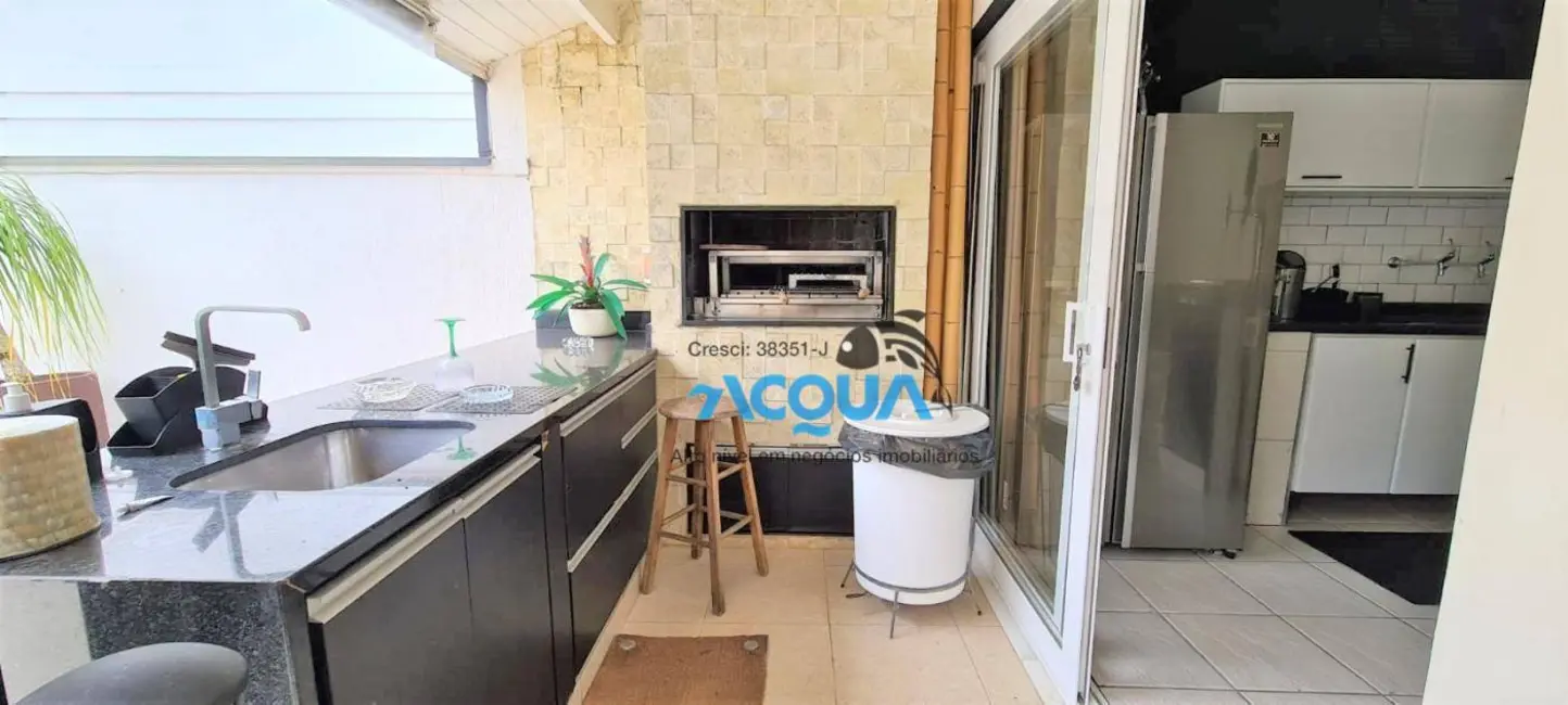 Sobrado com 4 quartos à venda, 580m2 em Jardim Acapulco, Guaruja - SP - imagem 4 Foto 4 de Sobrado com 4 quartos à venda, 580m2 em Jardim Acapulco, Guaruja - SP