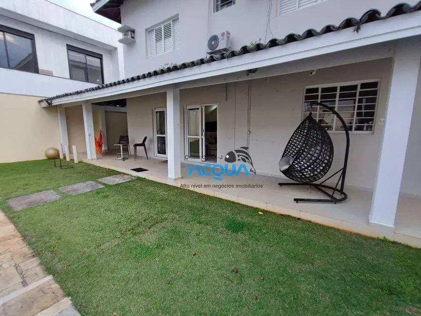 Casa de Condomínio com 4 quartos à venda, 525m2 em Jardim Acapulco, Guaruja - SP - imagem 9 Foto 9 de Casa de Condomínio com 4 quartos à venda, 525m2 em Jardim Acapulco, Guaruja - SP