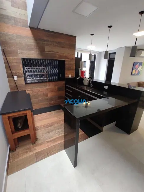 Casa de Condomínio com 6 quartos à venda, 525m2 em Jardim Acapulco, Guaruja - SP - imagem 8 Foto 8 de Casa de Condomínio com 6 quartos à venda, 525m2 em Jardim Acapulco, Guaruja - SP