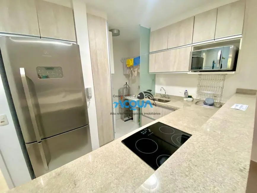 Foto 4 de Apartamento com 2 quartos à venda e para alugar, 95m2 em Jardim Três Marias, Guaruja - SP