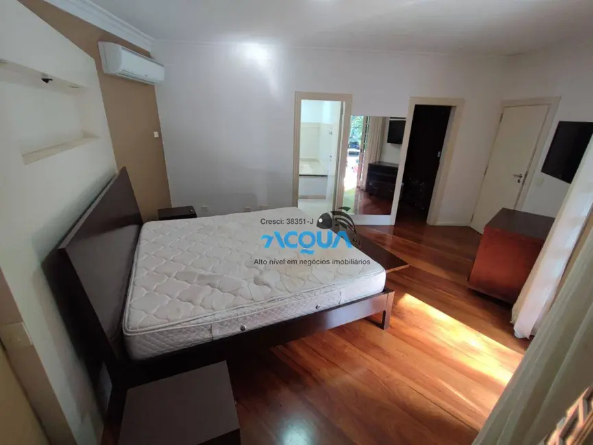 Casa de Condomínio com 4 quartos à venda, 1000m2 em Guaruja - SP - imagem 5 Foto 5 de Casa de Condomínio com 4 quartos à venda, 1000m2 em Guaruja - SP