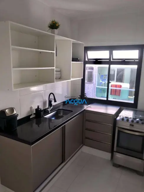 Foto 4 de Apartamento com 2 quartos à venda, 83m2 em Jardim Las Palmas, Guaruja - SP