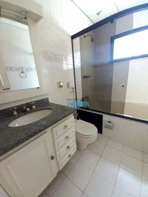 Apartamento com 3 quartos à venda, 200m2 em Barra Funda, Guaruja - SP - imagem 9 Foto 9 de Apartamento com 3 quartos à venda, 200m2 em Barra Funda, Guaruja - SP