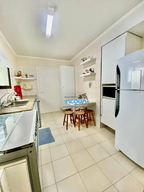 Foto 8 de Apartamento com 3 quartos à venda, 150m2 em Guaruja - SP