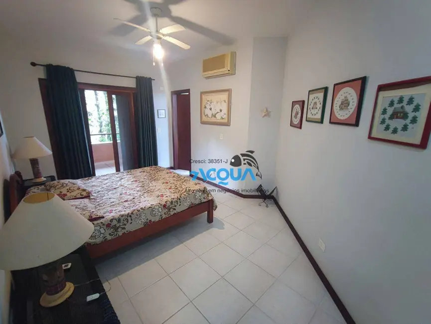 Casa de Condomínio com 6 quartos à venda, 1050m2 em Acapulco, Guaruja - SP - imagem 5 Foto 5 de Casa de Condomínio com 6 quartos à venda, 1050m2 em Acapulco, Guaruja - SP