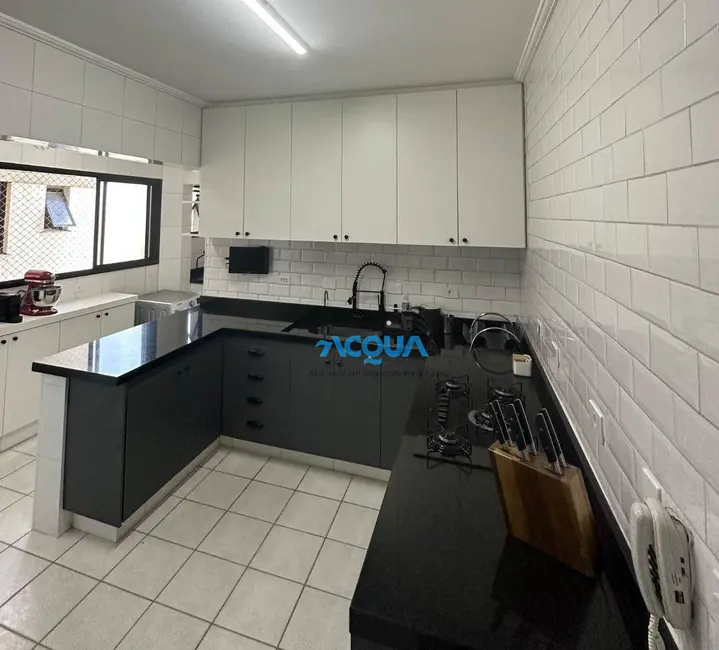 Foto 6 de Apartamento com 2 quartos à venda, 93m2 em Guaruja - SP