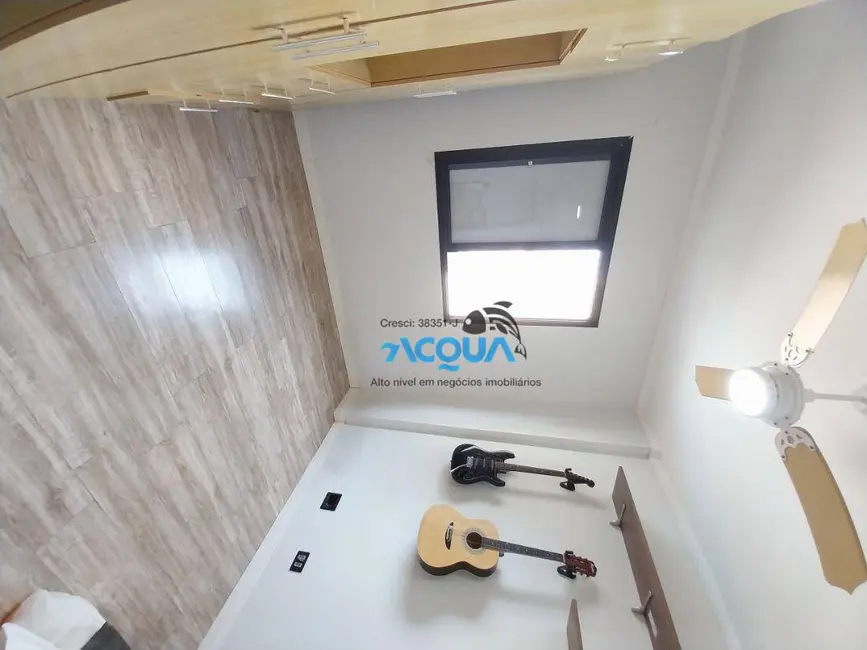 Foto 8 de Apartamento com 2 quartos à venda, 65m2 em Guaruja - SP