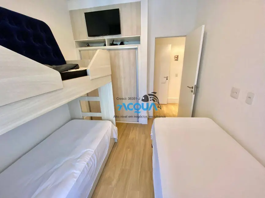 Foto 6 de Apartamento com 2 quartos para alugar em Jardim Três Marias, Guaruja - SP