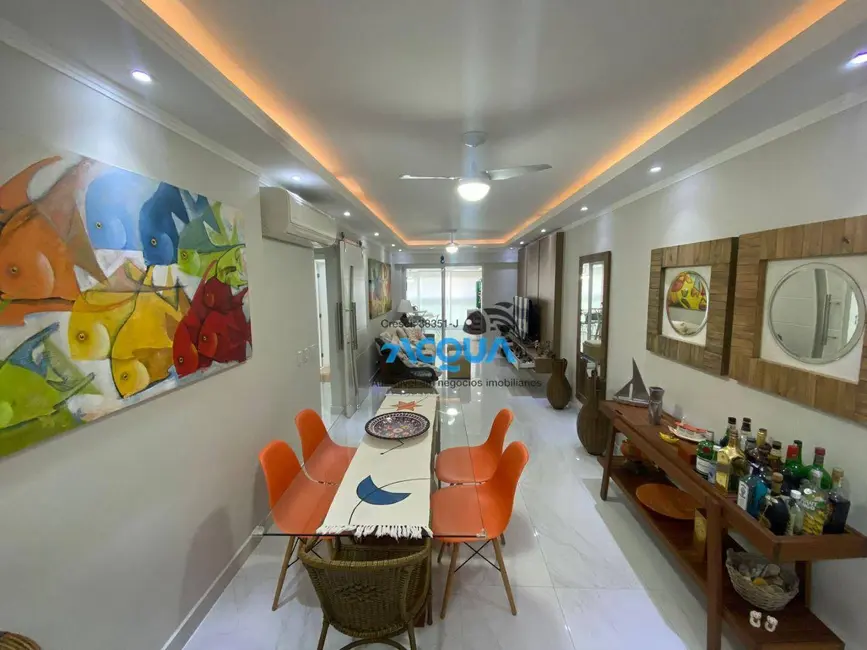 Foto 2 de Apartamento com 3 quartos à venda, 120m2 em Jardim Astúrias, Guaruja - SP