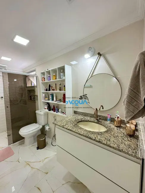 Foto 6 de Apartamento com 2 quartos à venda, 75m2 em Jardim Las Palmas, Guaruja - SP